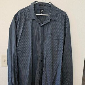GAP Fitted Men's Dress Shirt XXL Blue Striped 100% Cotton Long Sleeves Like New